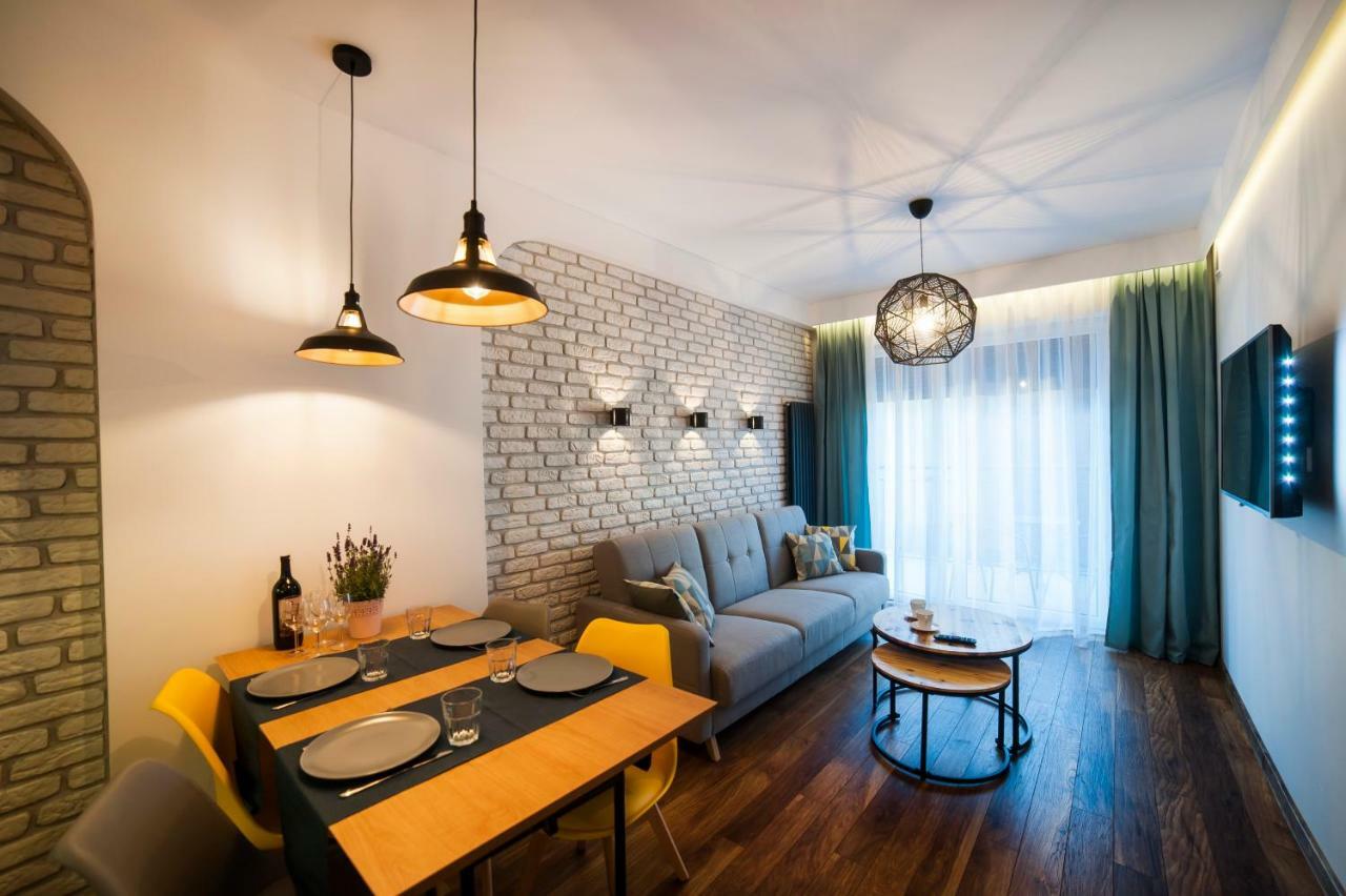 Urban Apart Uniejow Apartment Exterior foto