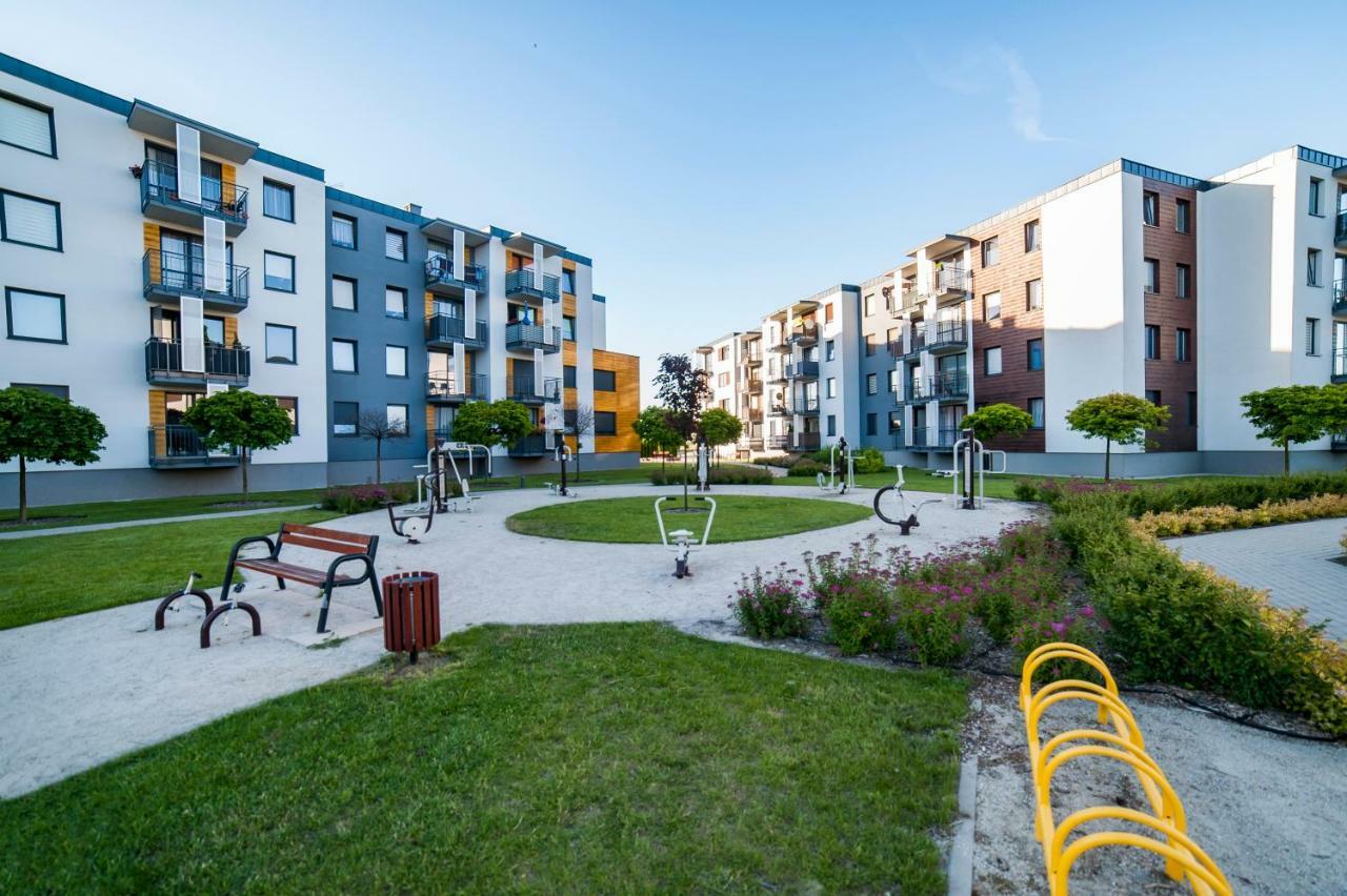 Urban Apart Uniejow Apartment Exterior foto